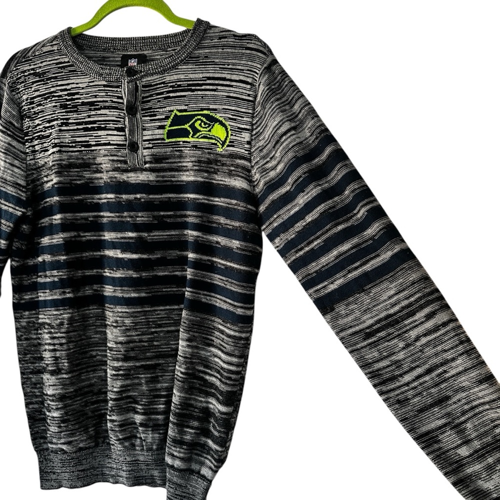 NFL Team Apparel Seattle Seahawks Henley Long Sleeve Logo Sweater Mens Small